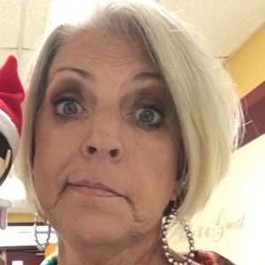 Meet your Posher, Lesli